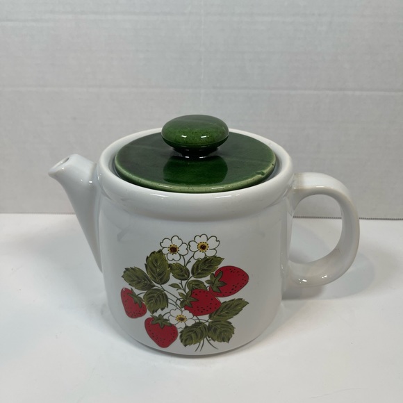 Strawberry Teapot McCoy Pottery Ceramic #14… - Picture 5 of 5